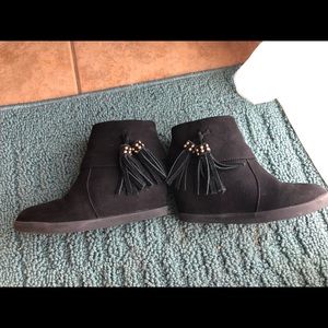 Kenneth Cole Reaction wedge ankle bootie size 11